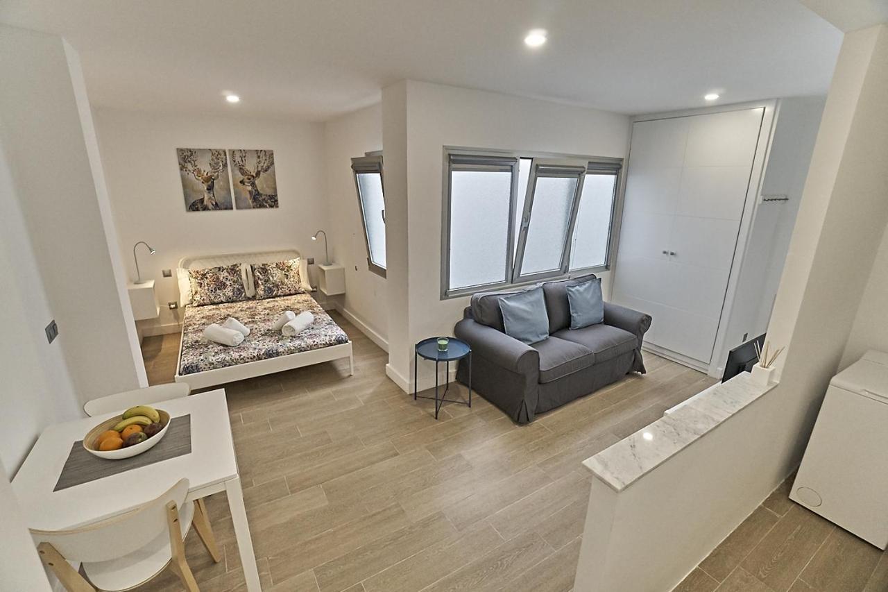 Malibu Canteras Studio 8 - Playa, Wifi, Smarttv, Ac Лас-Пальмас-де-Гран-Канария Экстерьер фото